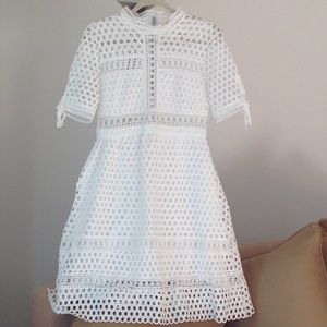 🍃🌹Simply Couture - 'Crisp White Eyelet' Dress